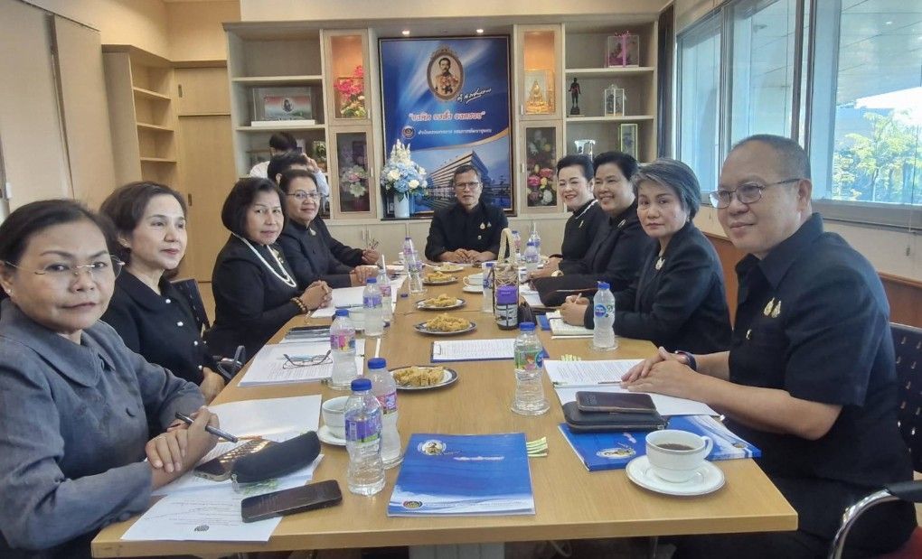 ผู้ตรวจพิสดาร ปนะดา  ร่วมประชุมผู้ตรวจราชการกรมการพัฒนาชุมชน ครั้งที่ 12/2568